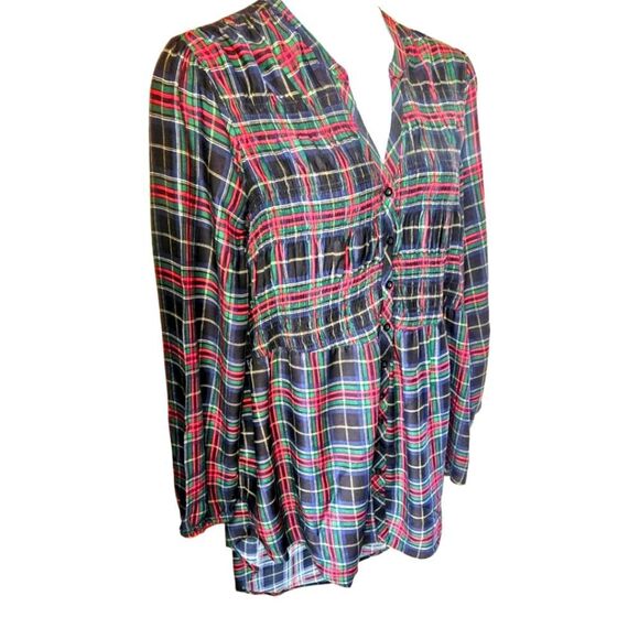 TORRID Plus Size Babydoll Twill Smocked Button Front Plaid Hi-Lo Hem Tunic 2X - Picture 3 of 16